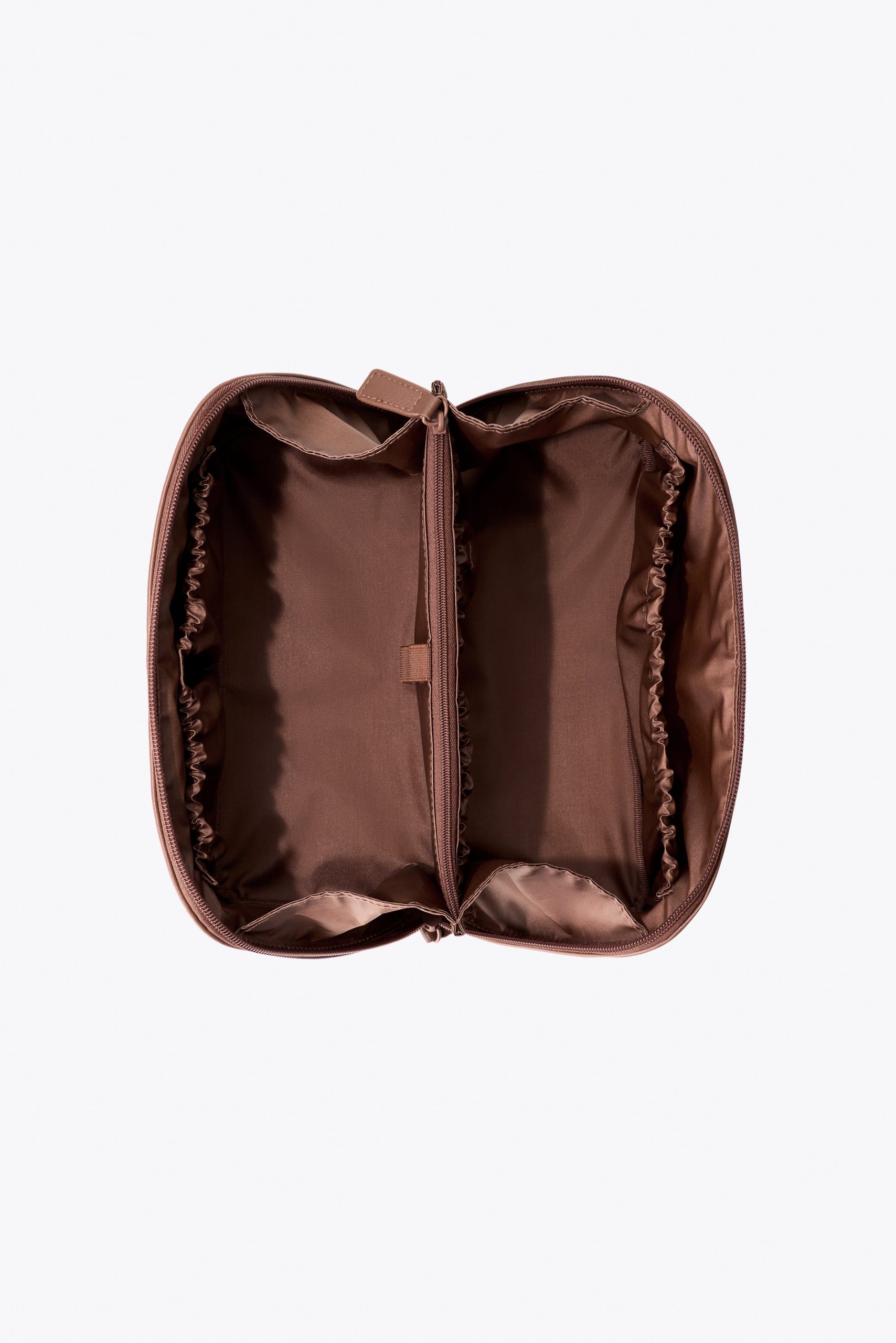 The Essential Toiletry Kit in Maple - Image 5