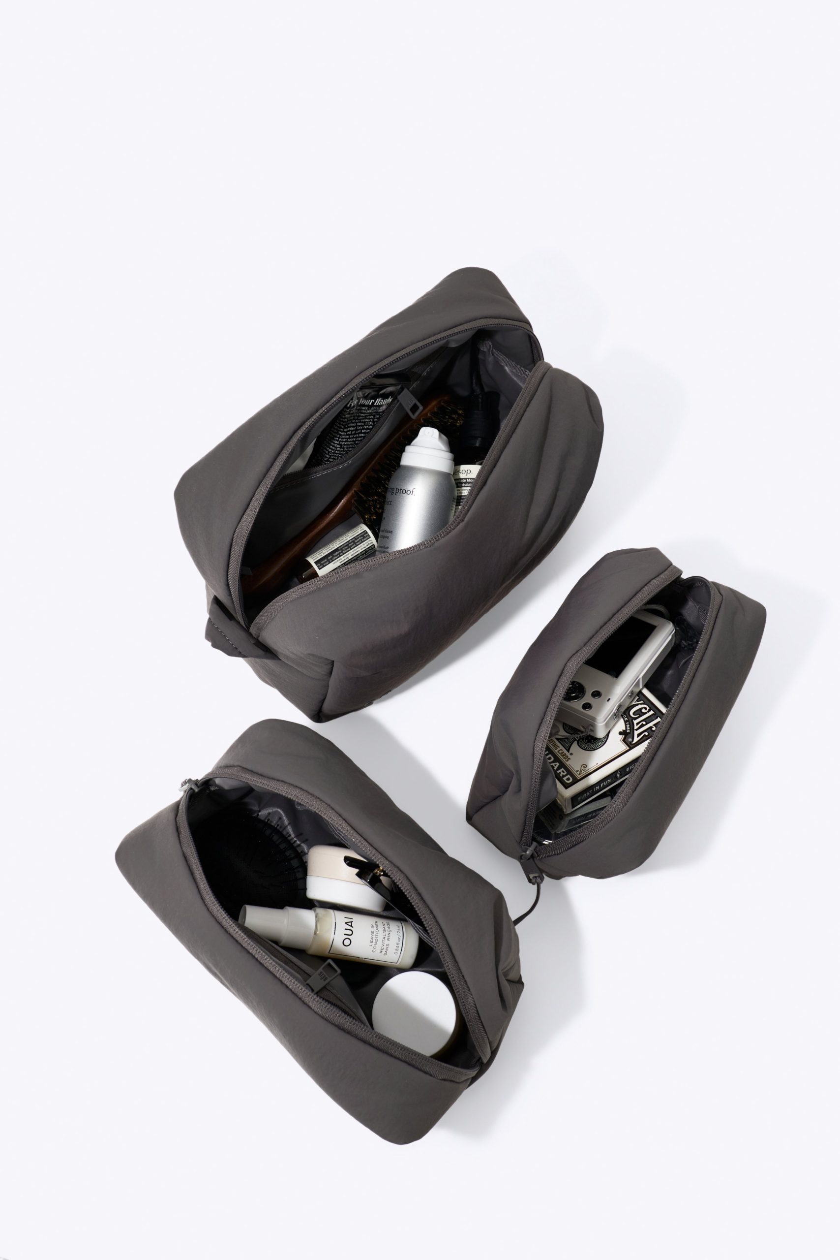 The Air Pouch Set in Charcoal - Image 3