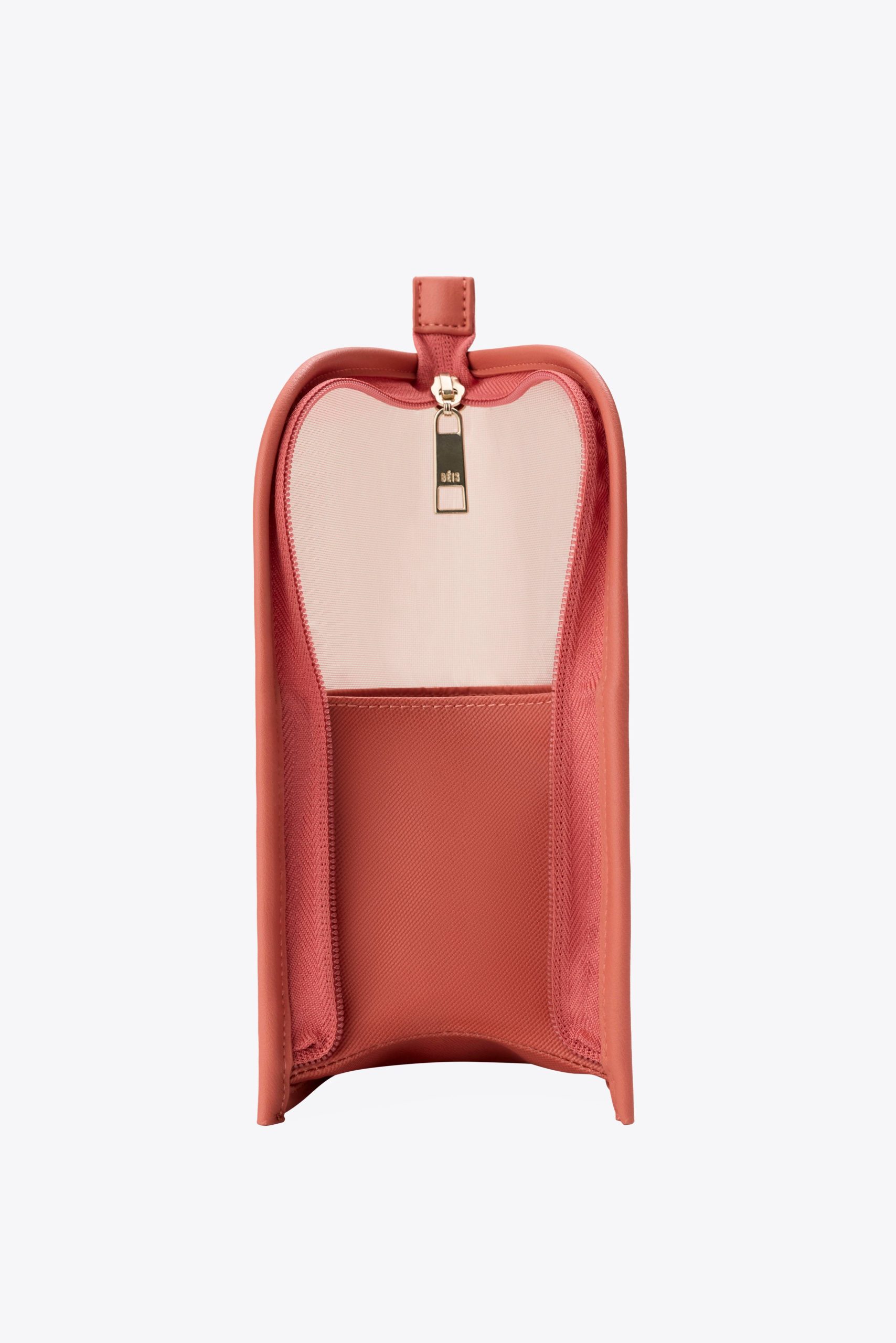 The Makeup Brush Pouch in Worth - Image 5