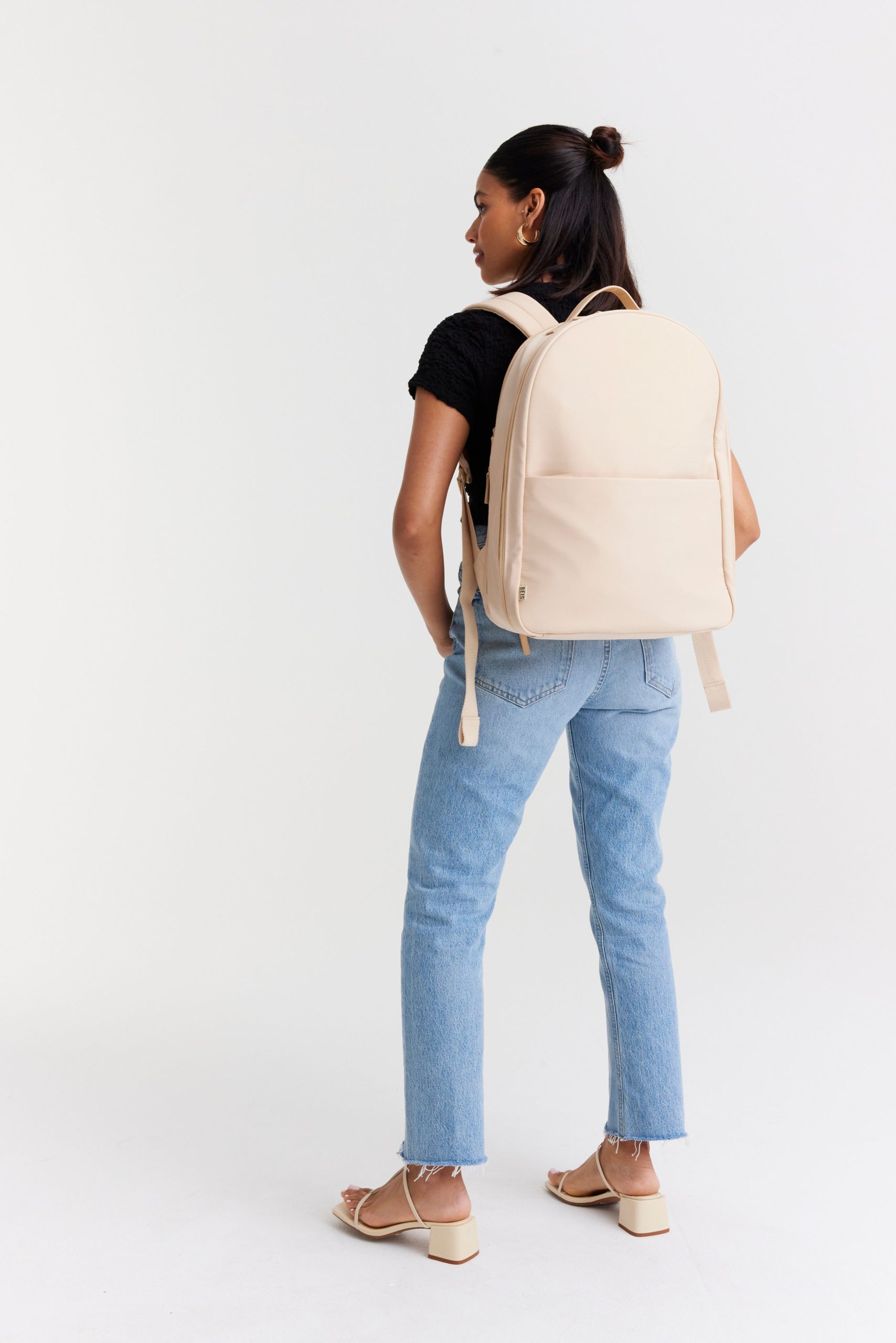 Resale The Commuter Backpack in Beige - Image 5