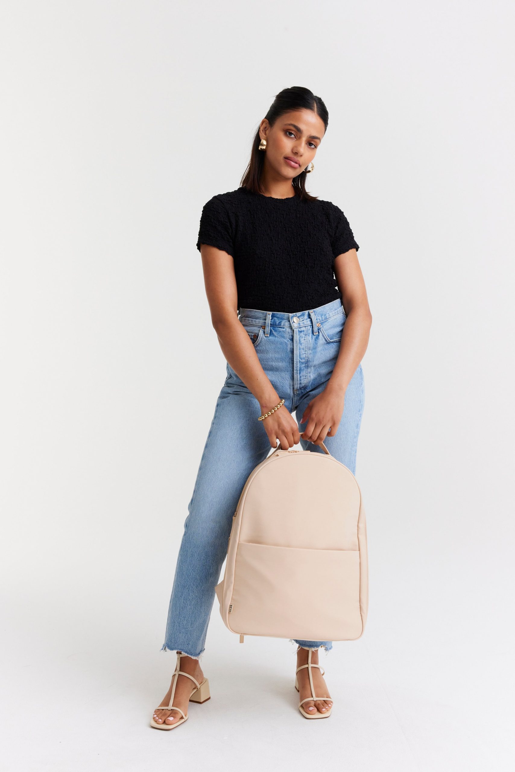 Resale The Commuter Backpack in Beige - Image 11