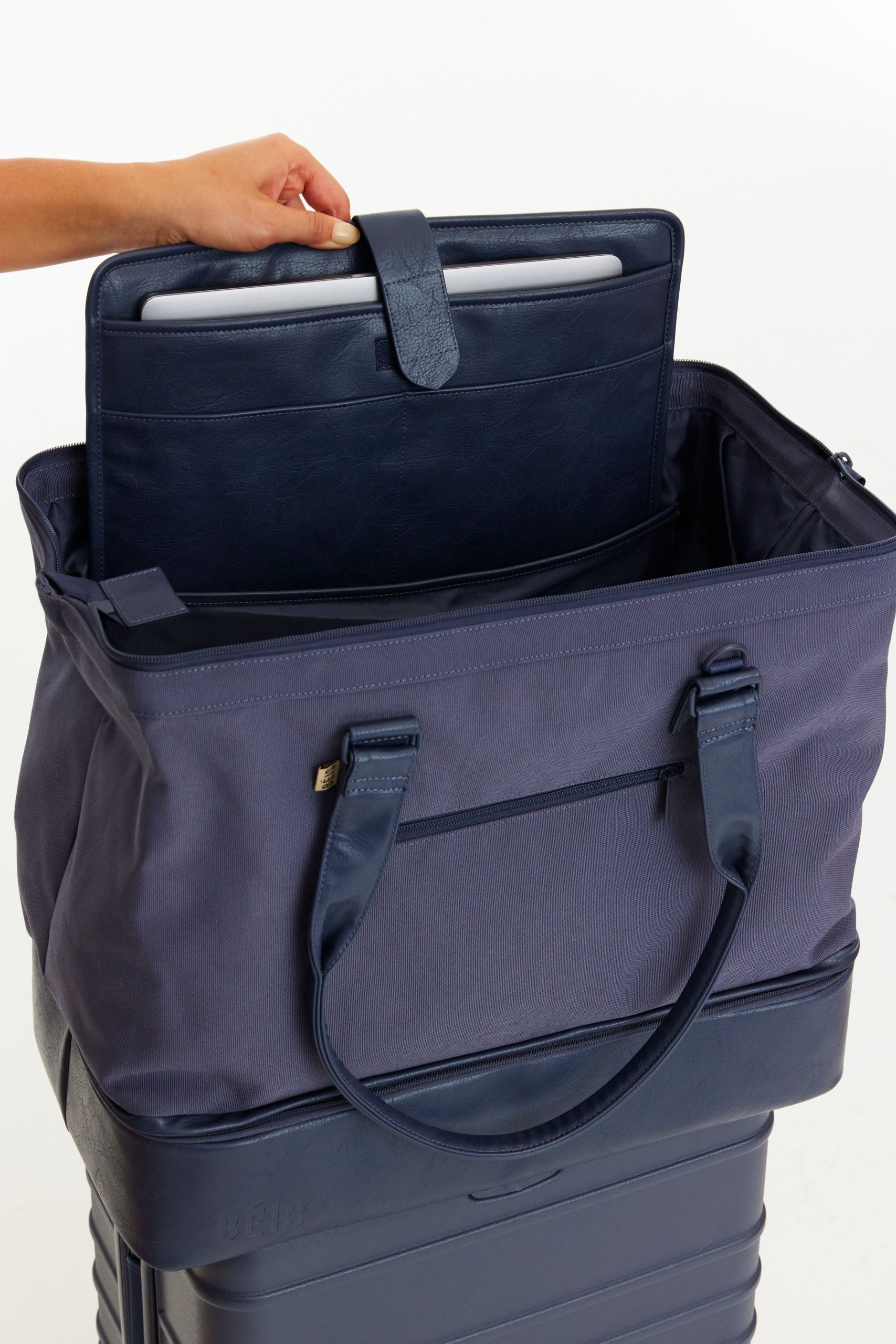 Resale The Convertible Weekender in Navy - Image 7