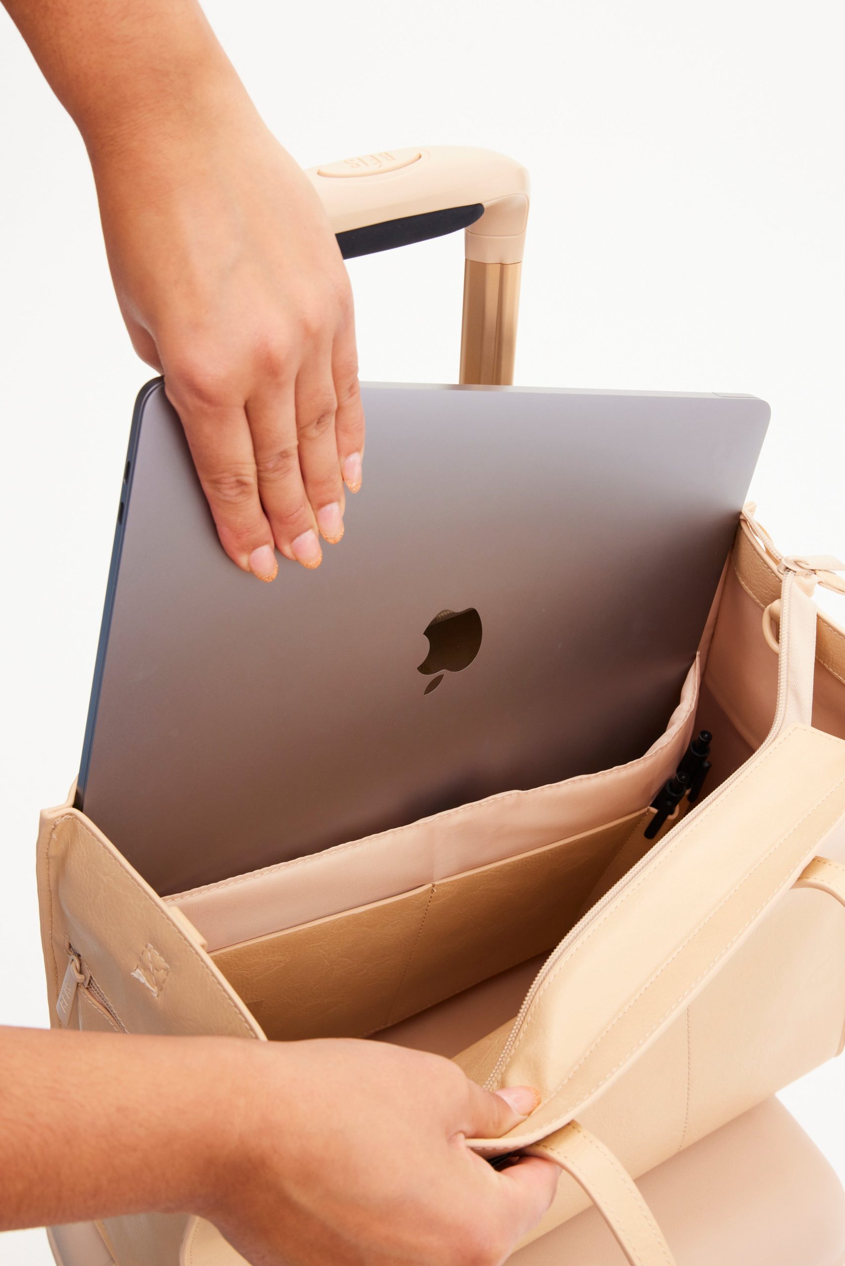Resale The Work Tote in Beige - Image 6
