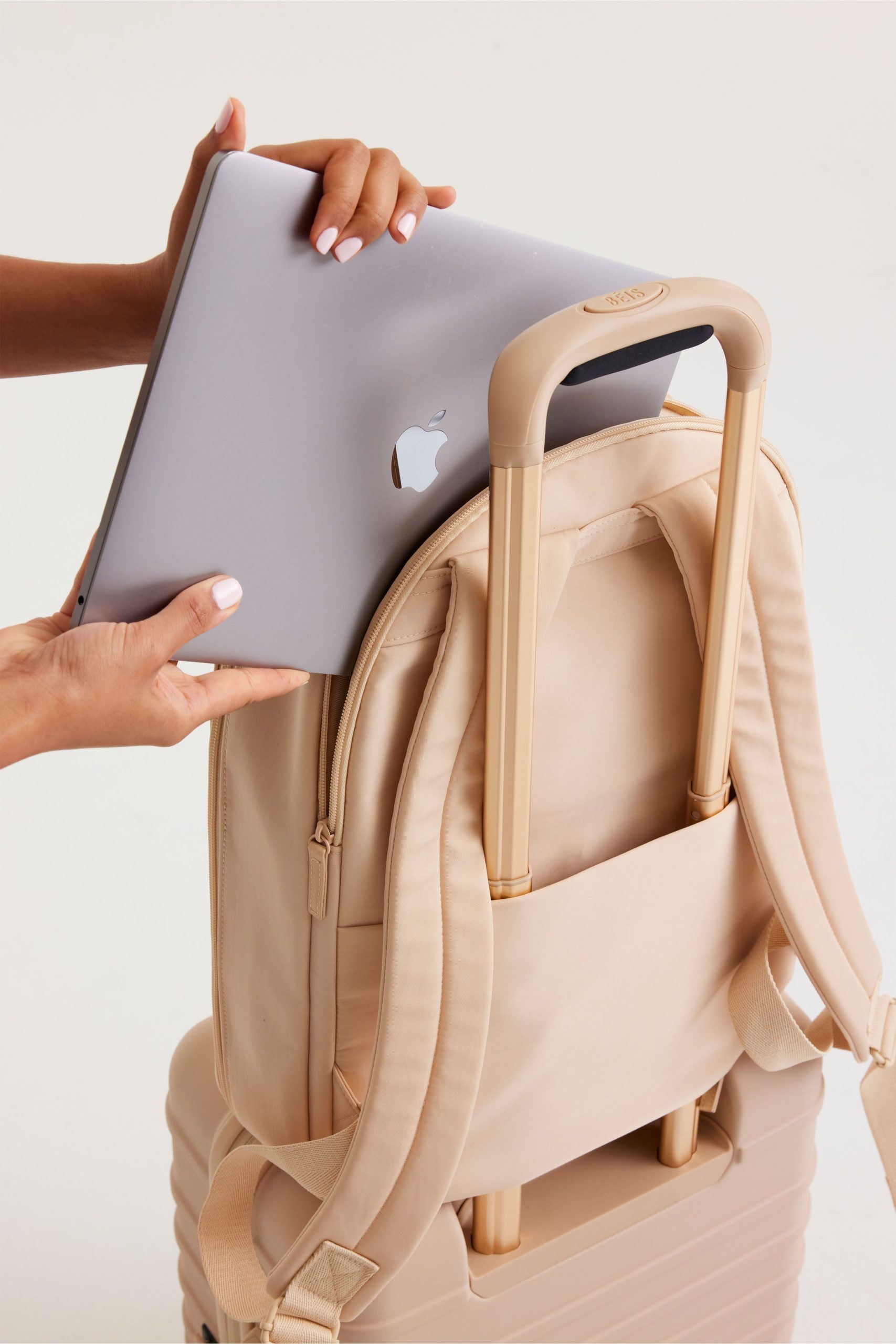 Resale The Commuter Backpack in Beige - Image 7