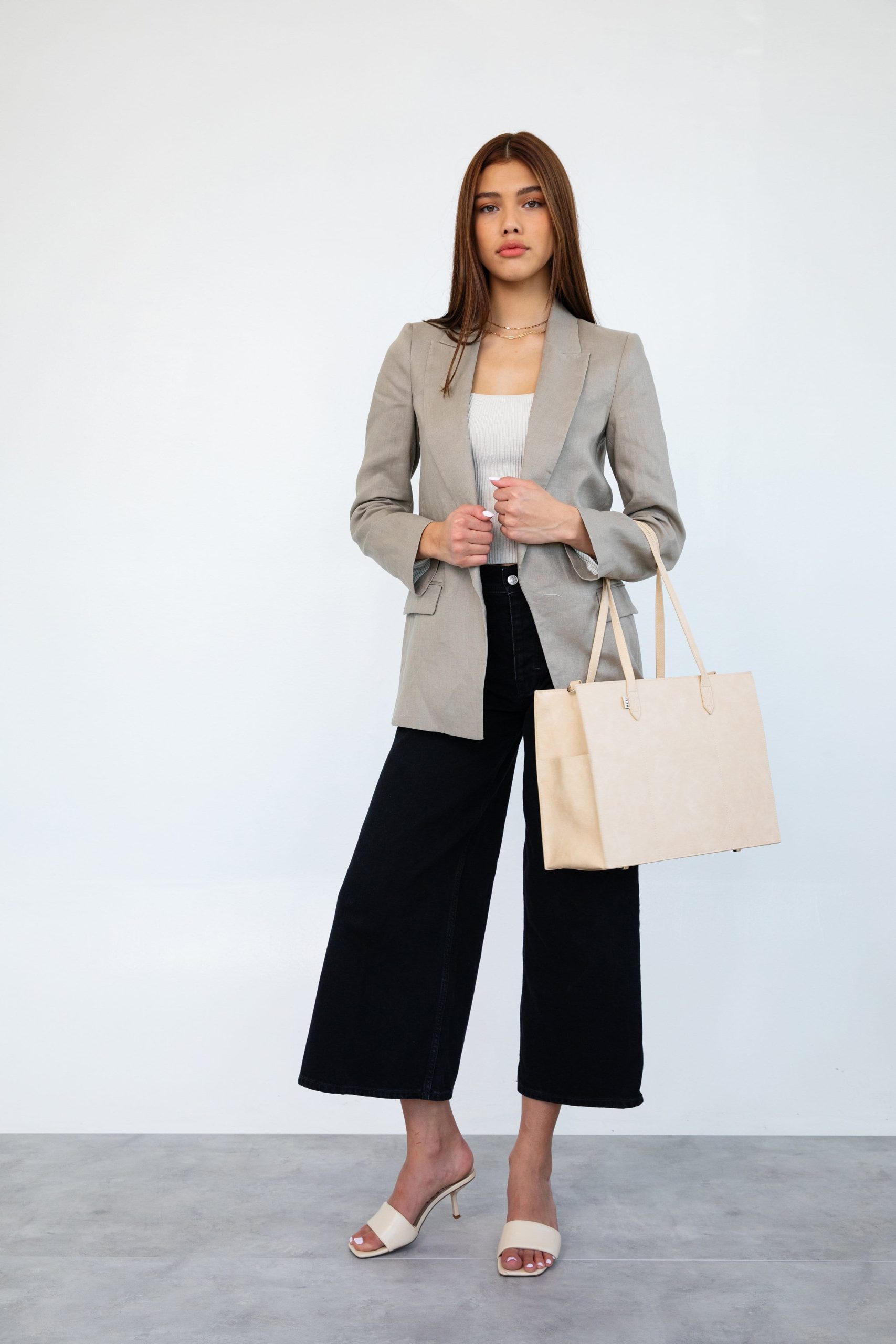 Resale The Work Tote in Beige - Image 6