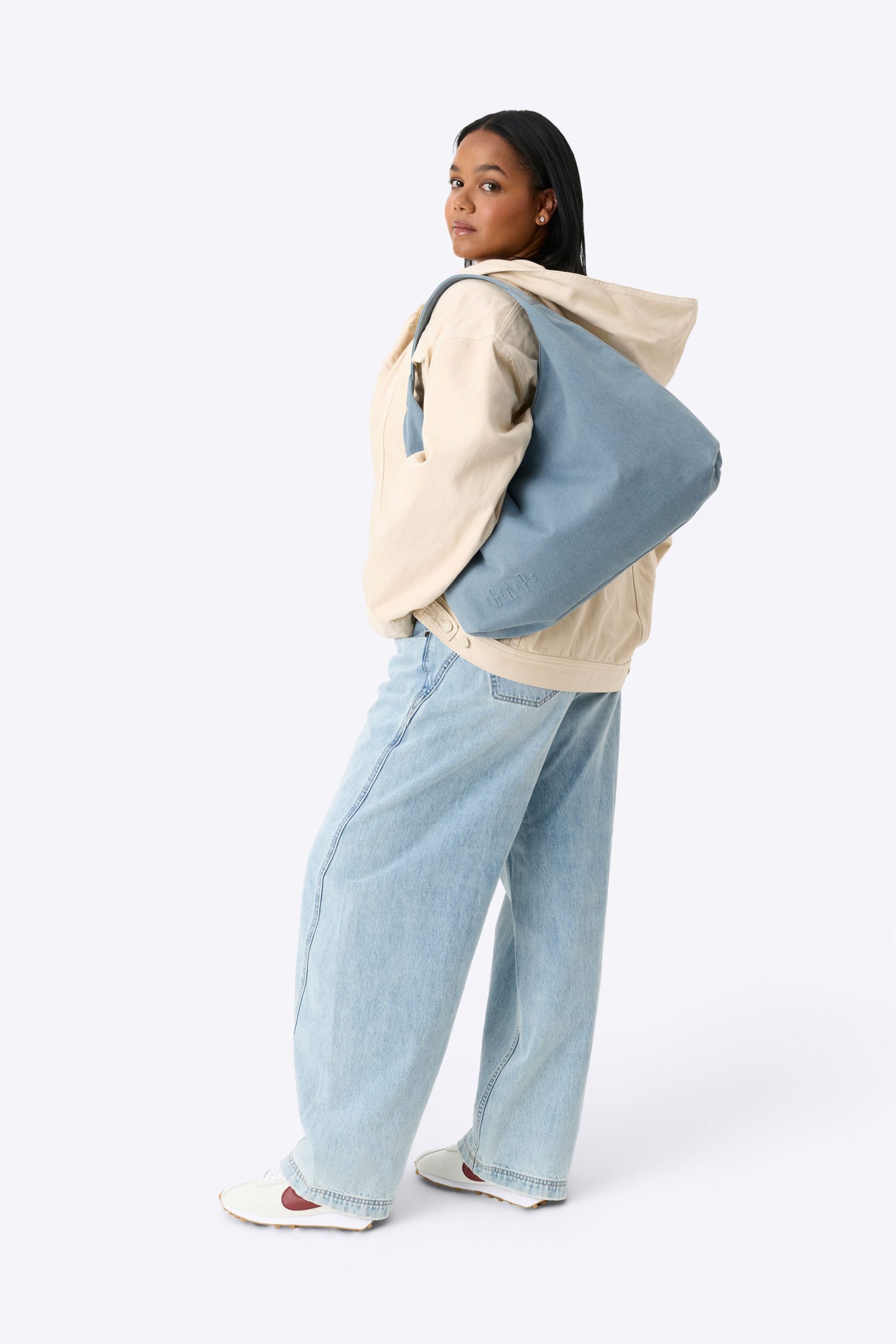 Gap x B??IS The Shoulder Tote in Denim Blue - Image 3