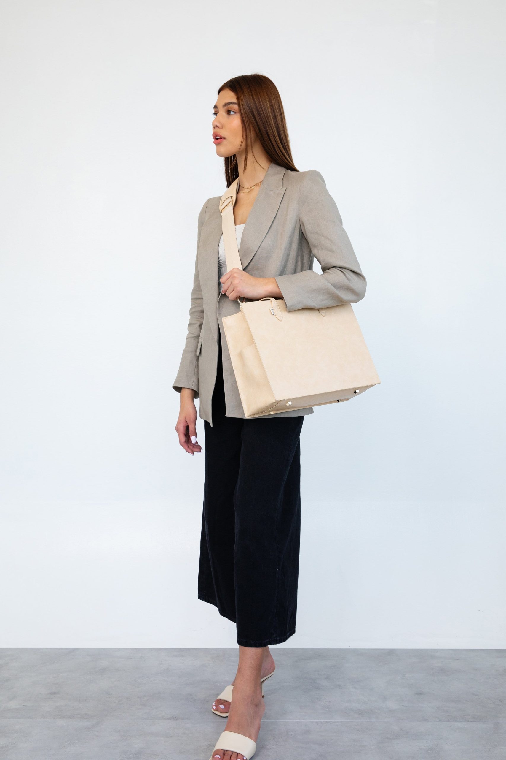 Resale The Work Tote in Beige - Image 2
