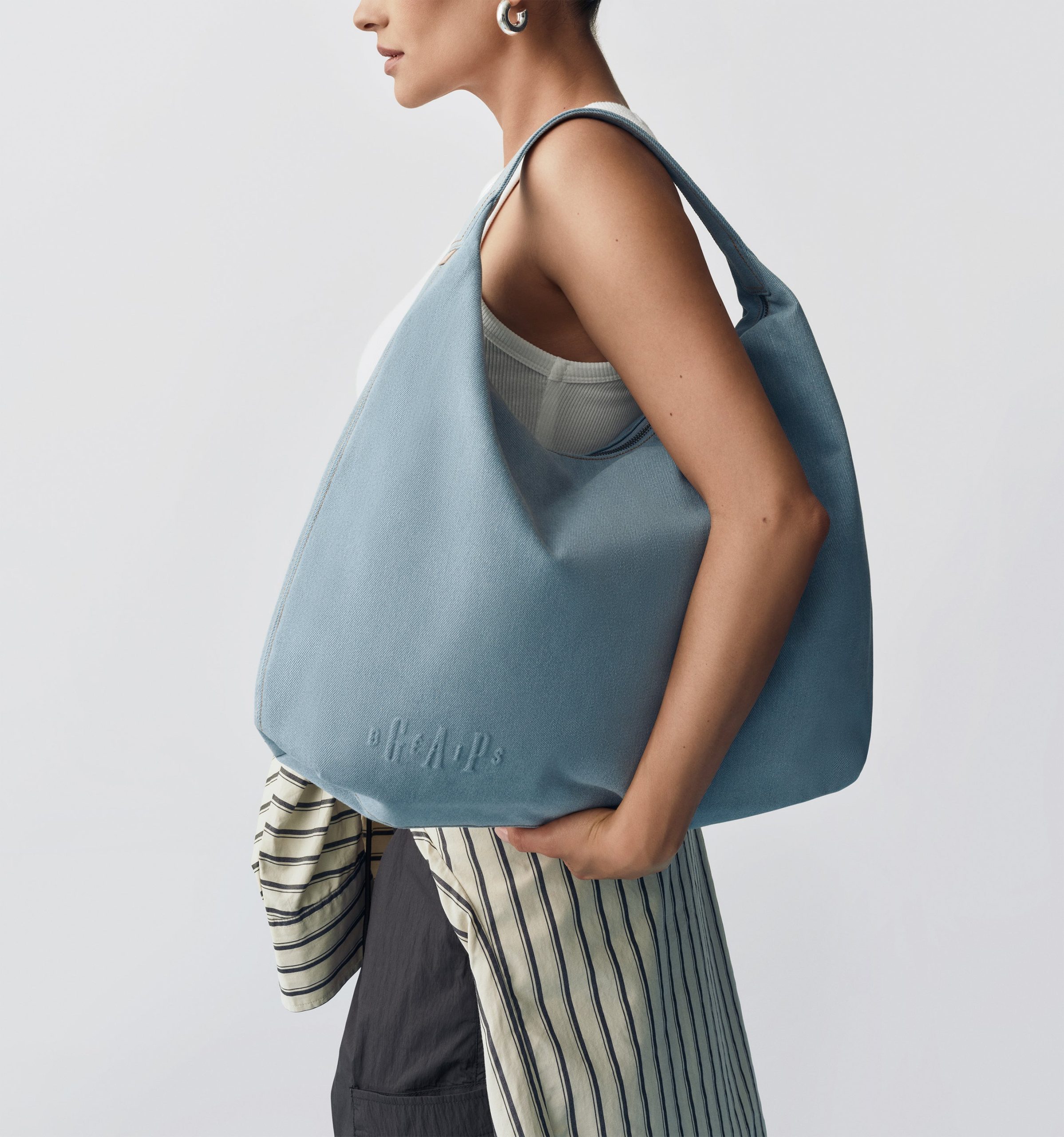 Gap x B??IS The Shoulder Tote in Denim Blue - Image 2